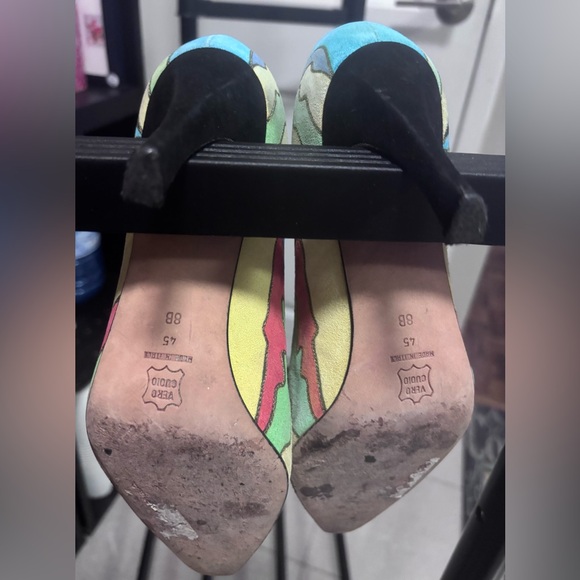 Via Spiga Colorful Abstract Heels - Picture 6 of 12